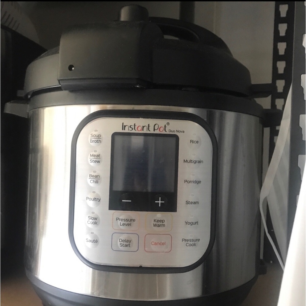 Instant Pot 6qt multi cooker
